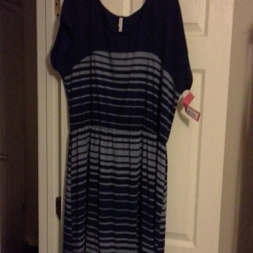 Blue stripe dress (Target brand plus size 2)